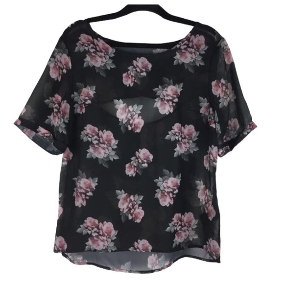 H&M Tops - 🌵3/$15 H&M Black Floral Chiffon Top